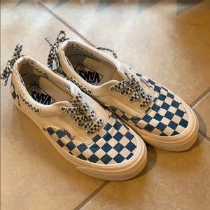 Vans Checkered